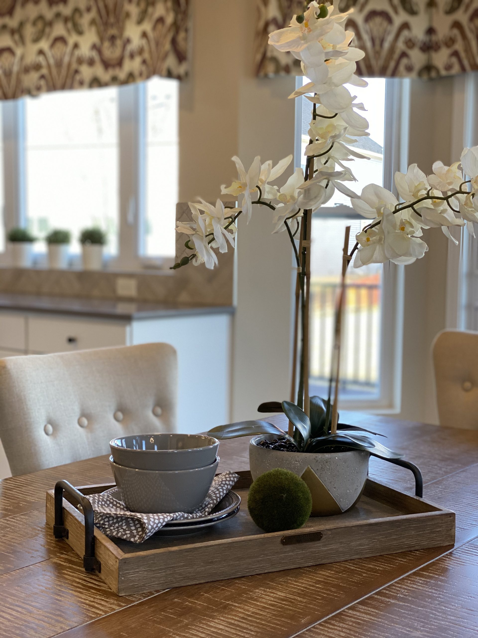 model home kitchen